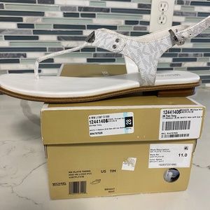 Womens Michael Kors Sandal size 11